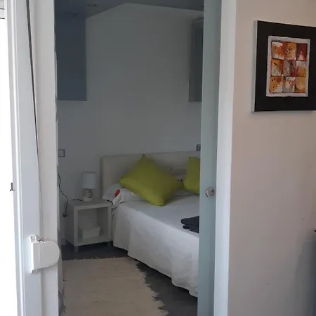 One Bedroom Flat In Fenals For 4 People Apartment *